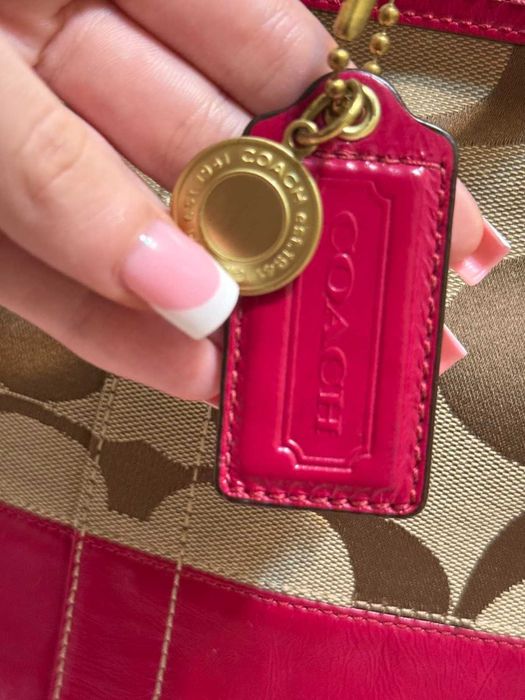 Дамска чанта COACH