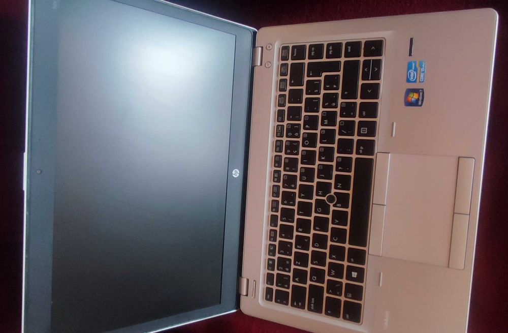 Hp folio 9470m laptop