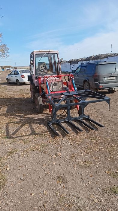 Продам трактор Т25