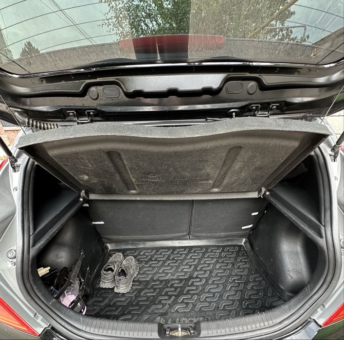 Продам Hyundai Accent 2014, хэтчбек рестайлинг