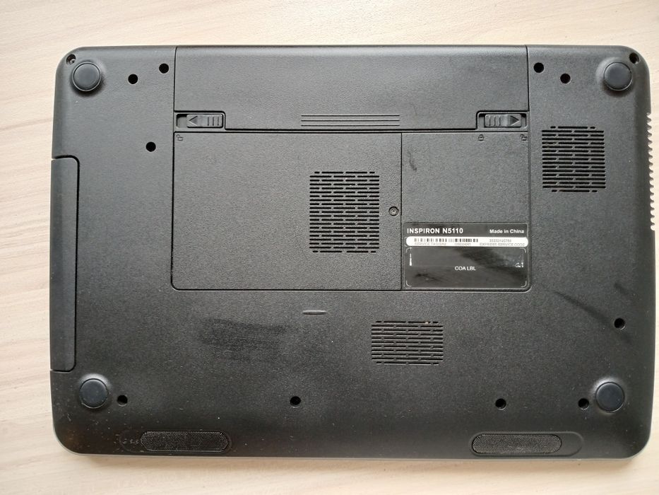Продавам лаптоп Dell Inspiron N5110