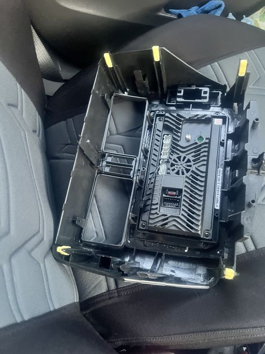 Прадо 150 Рамка под адройд 9