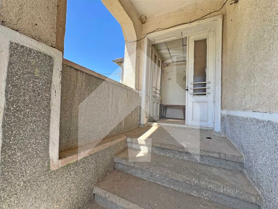 Продава се Къща в с. Изворник, Област Варна - 140 кв.м за 142 €/кв.м - Снимка #6