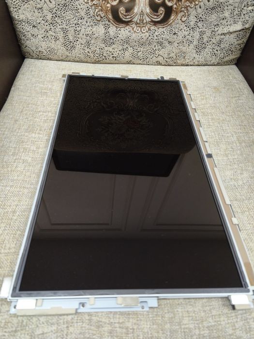 Дисплей на imac 2011