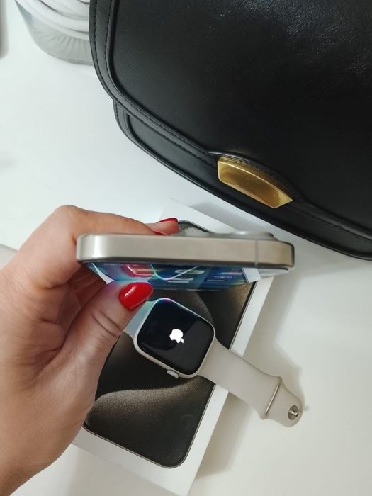 Айфон 15 про256 мб