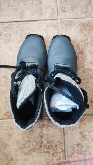 Комплект лыж с ботинками 41 размер sns