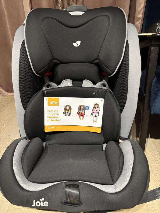 Scaun masina Joie cu isofix