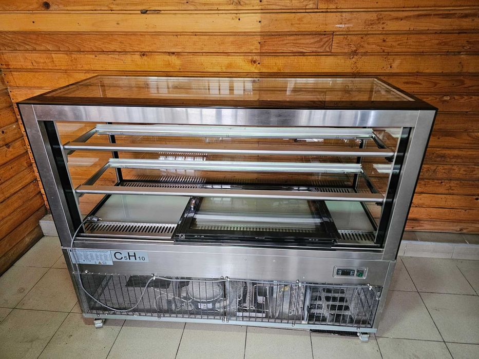 Vitrina frigorifica profesionala METRO Professional GCV1470 – 510L – stare foarte buna