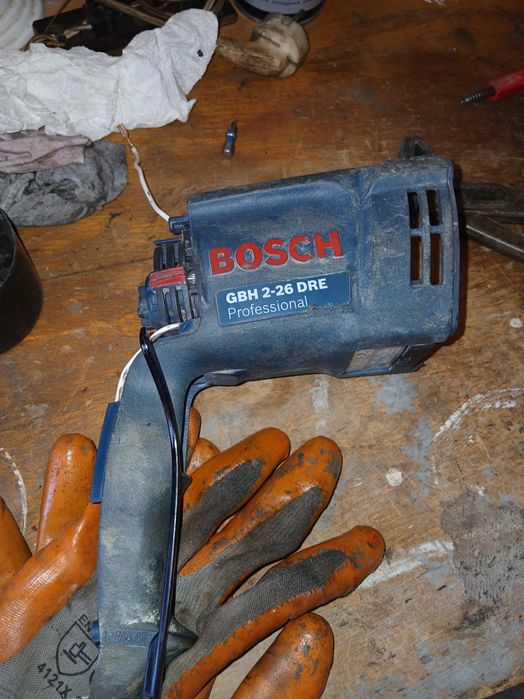 Ремонт на електроинструменти перфоратори,ъглошлайфи...