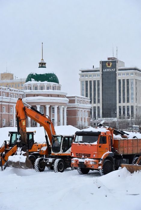 Услуги экскаватора-погрузчика очистка