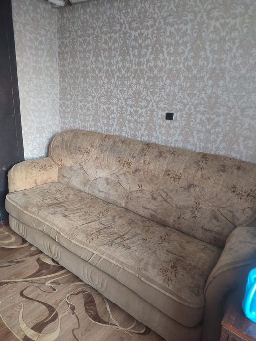 Продам Диван и 2 кресла