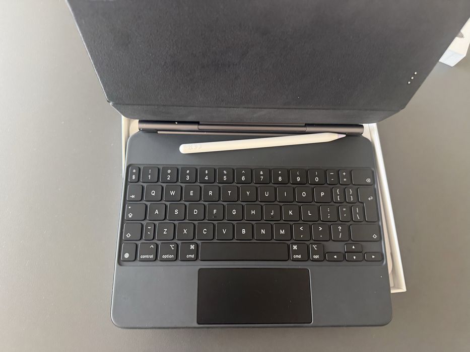 Magic keyboard Apple