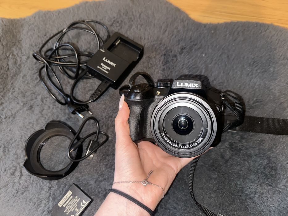 Lumix Panasonic DMC-FZ300
