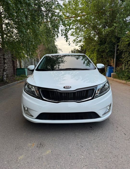 Продам седан Kia Rio