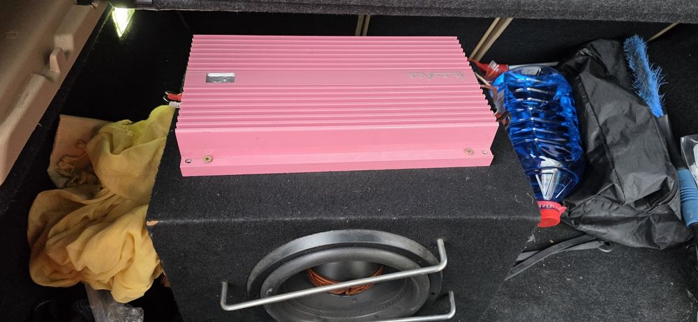 Vand subwoofer edge si amplificator