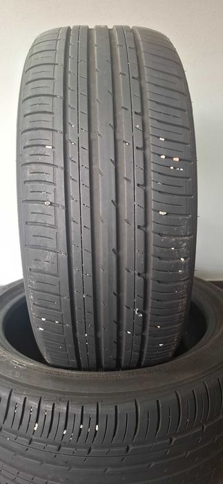 2бр. 225/45/17 Falken 6.3mm грайфер, дот 21г. Безплатен монтаж