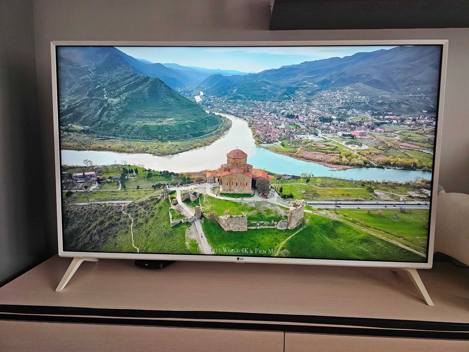 49-инчов телевизор LG 49un73903le