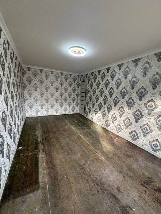 1 хоналик квартира сотилади киргилида