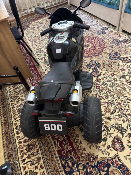 Bolalar Motosikli sotiladi