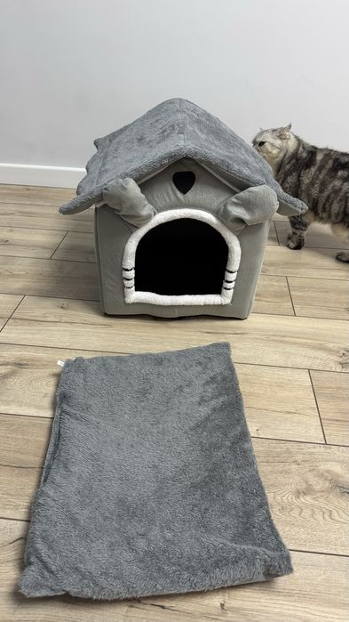 Собачий/кошачий домик продам срочно
