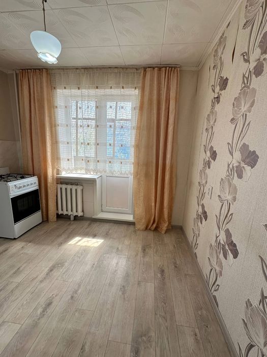 Продам 1-ком кварт 20-ом  мкр-не!