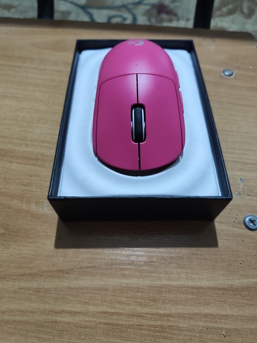 Logitech PRO X SUPERLIGH 2 pink