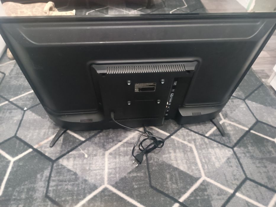 Телевизор НЕ СМАРТ