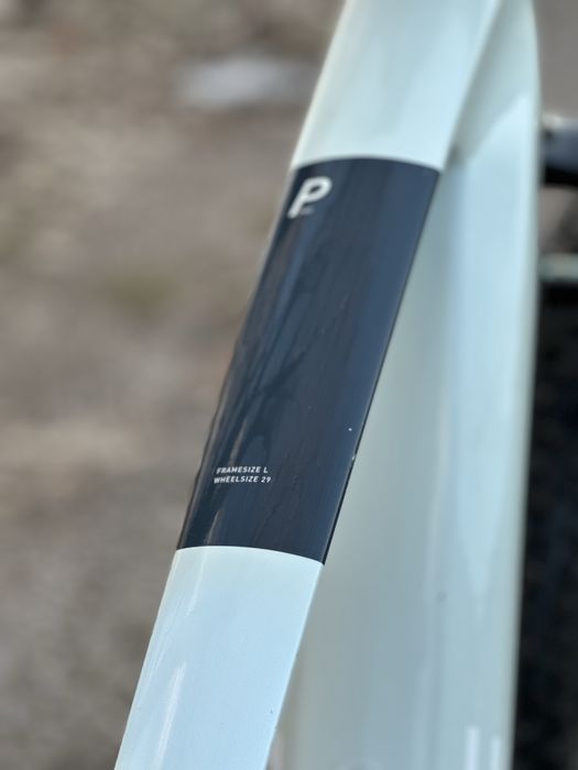 Електрически велосипед Cube Stereo 140 Карбон