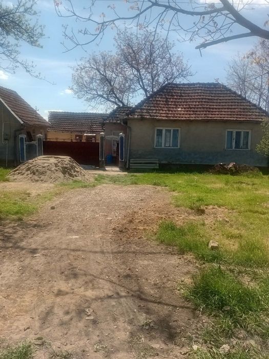 Casă, județul Arad, comuna cermei