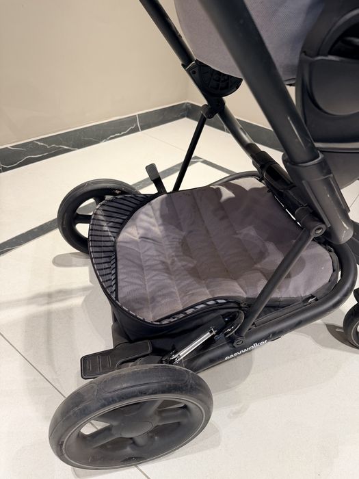 Продам коляску Easywalker