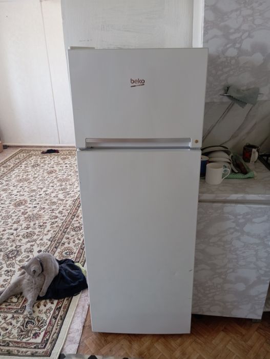 Продам холодильник beko б/у.