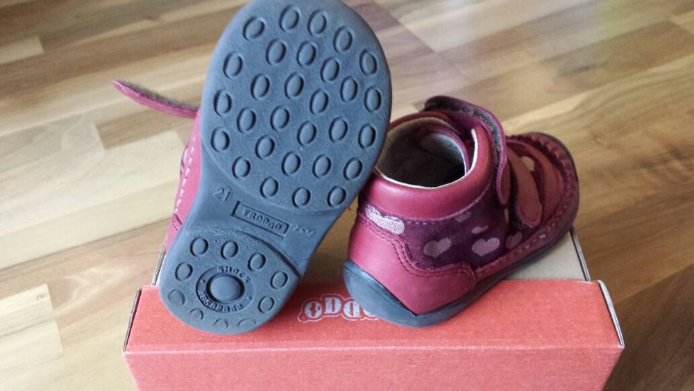 детски обувки естествена кожа