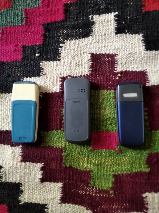 nokia telefonlari hammasi radnoy orginal  100 mingdan novey  yangi