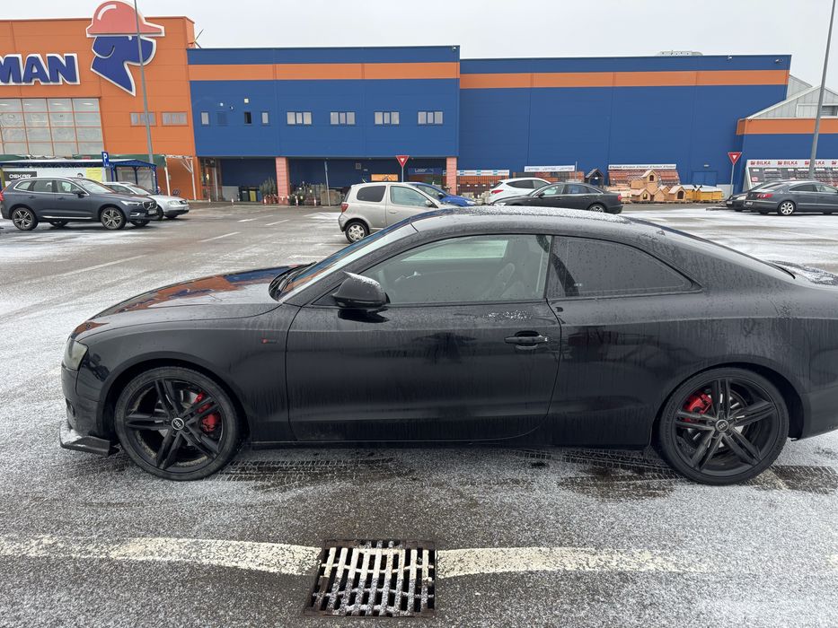 Vand audi A 5 coupe manuala