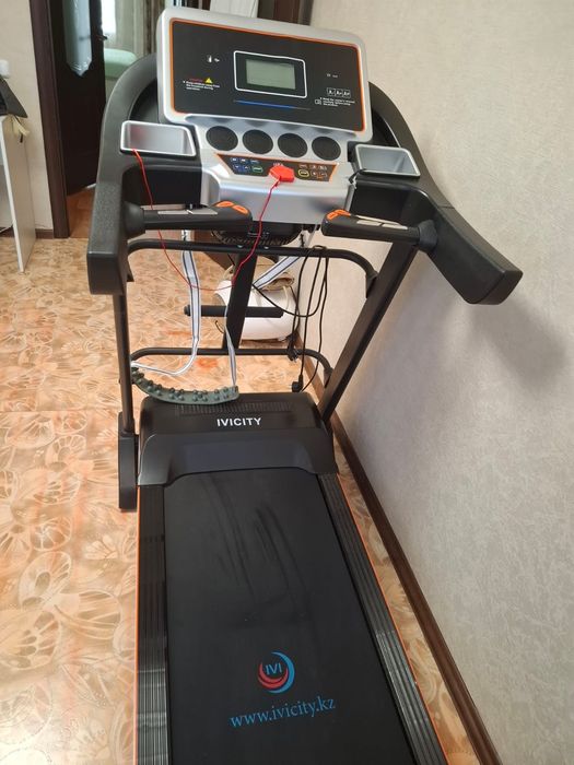 Продам беговую дорожку