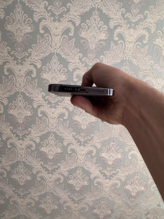 Продам Айфон 14 про макс 256гб