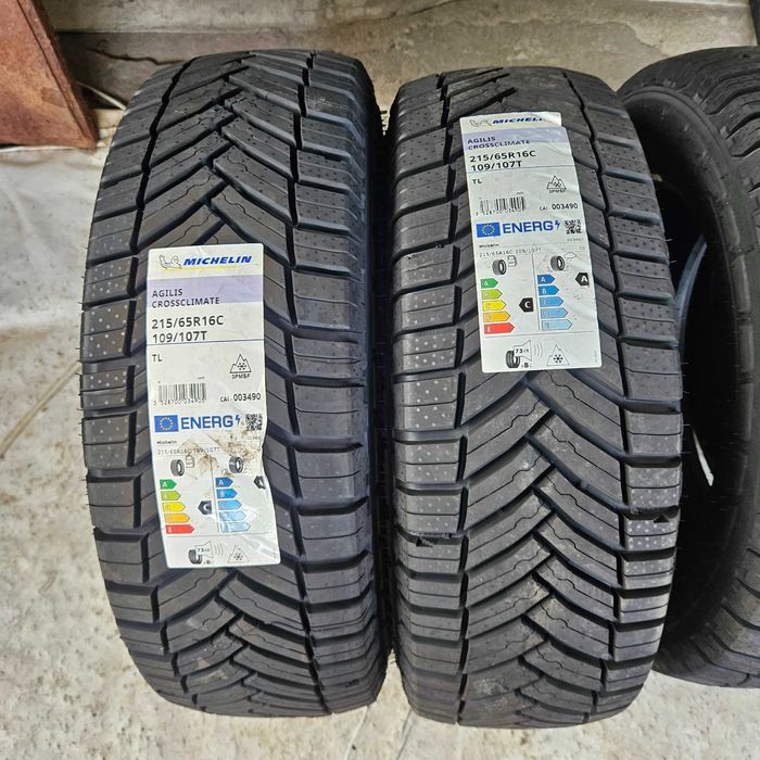 2 Нови бусови гуми 215/65R16C Michelin AgilisCrossClimate 109T DOT2025