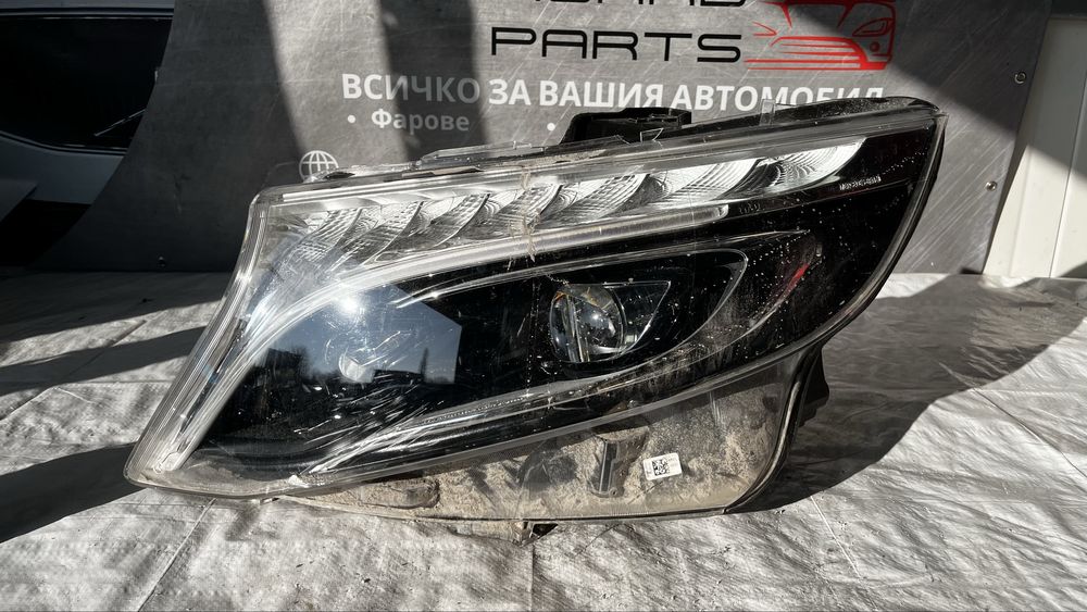 Десен и ляв фар Mercedes Vito W447 2016-