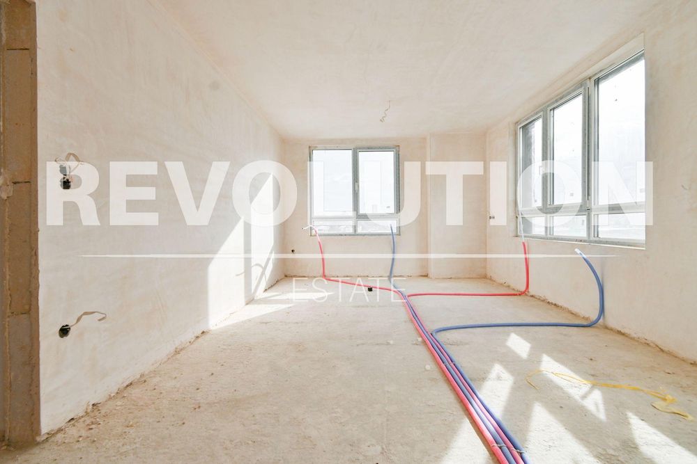 Многостаен апартамент в сграда ПРЕД АКТ 14 в ж.к. Красна поляна 2