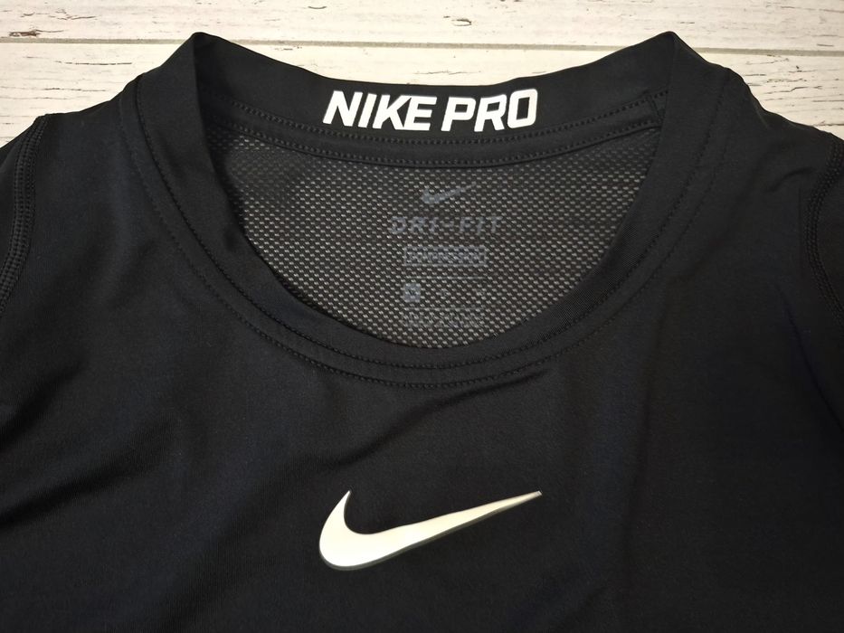 Nike Pro-Ориг. Тениска Нова!