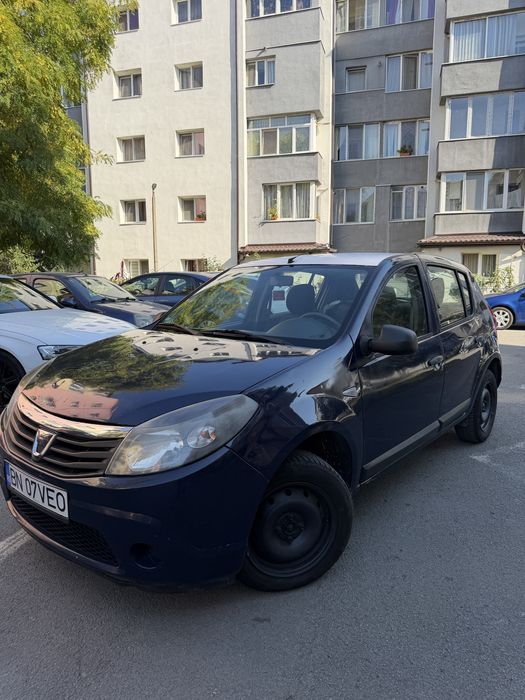 DACIA Sandero 2012 — imagine 1