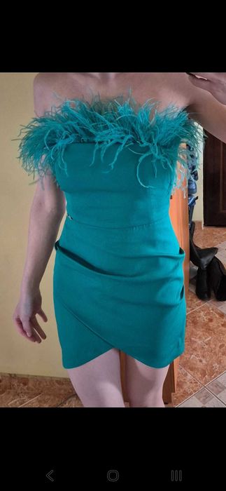 Rochie eleganta cu pene