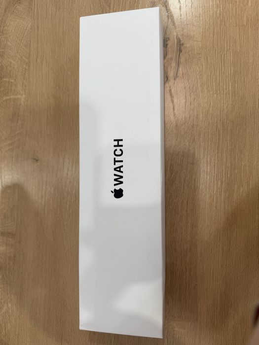 Apple Watch SE 40 мм Cellular (eSIM)