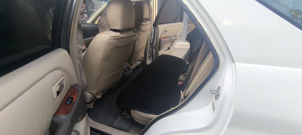 Продаётся Lexus RX300