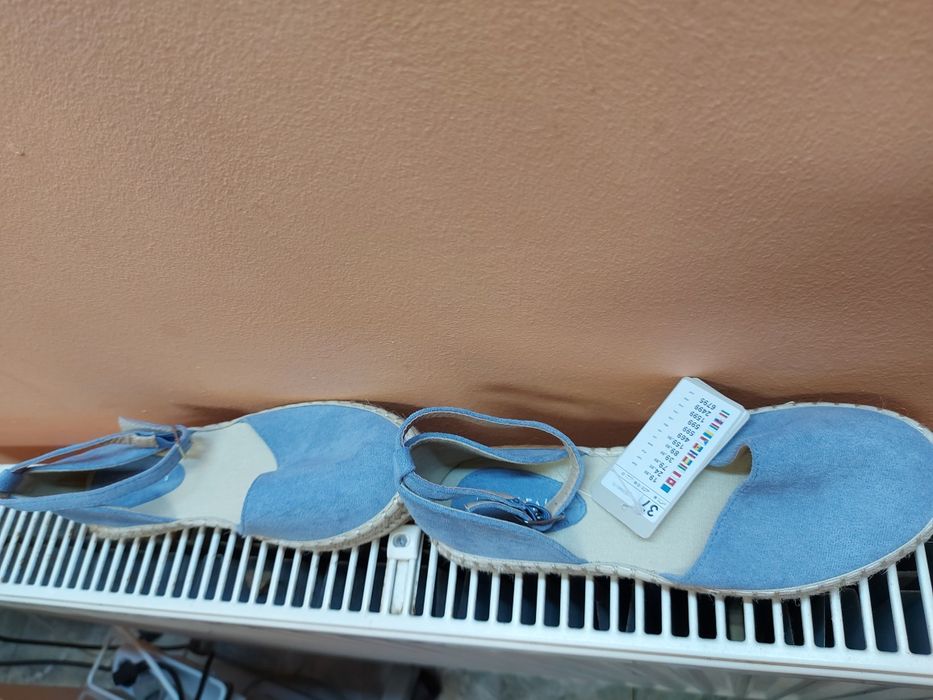 Espadrile/sandale   37 noi