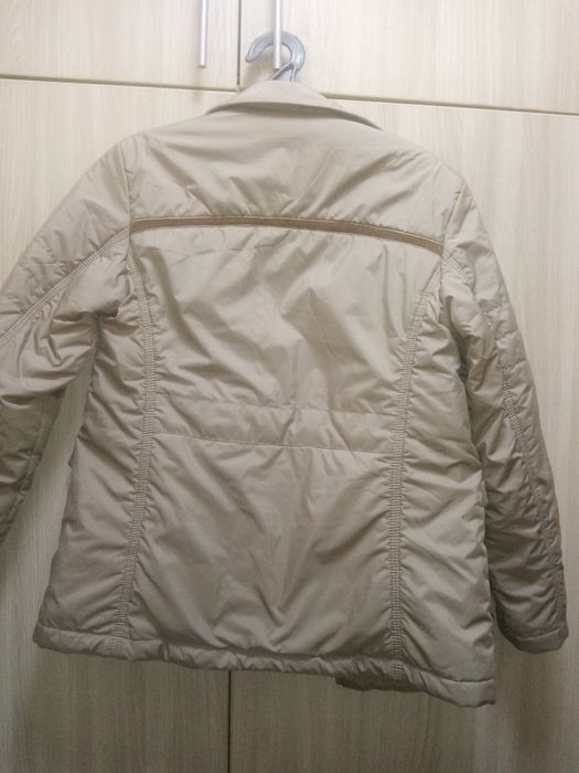 Одежда верхняя, в хорошем состоянии