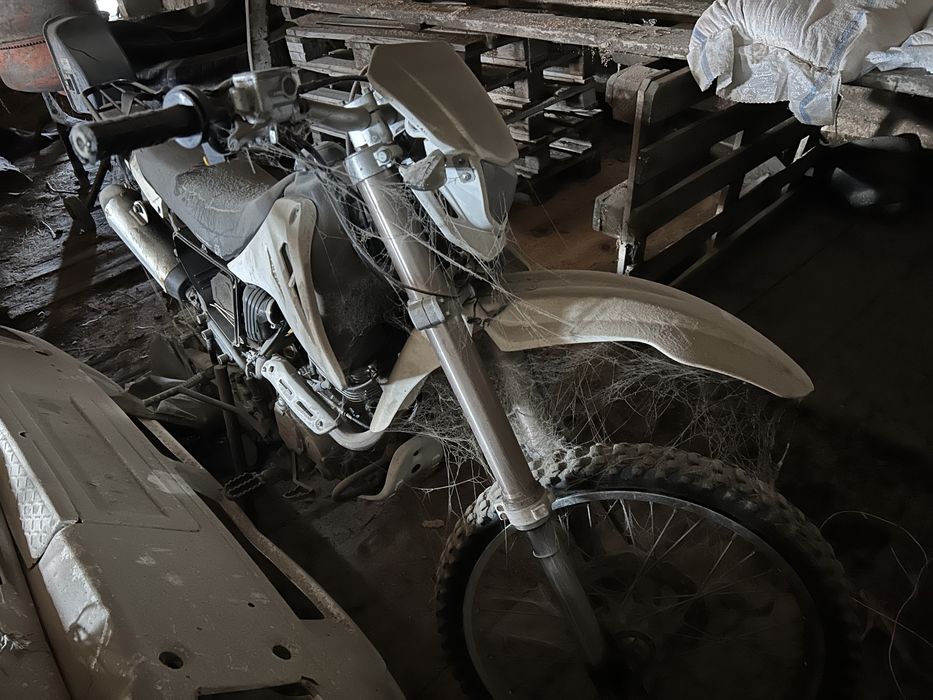 Продам эндуро 06 250куб