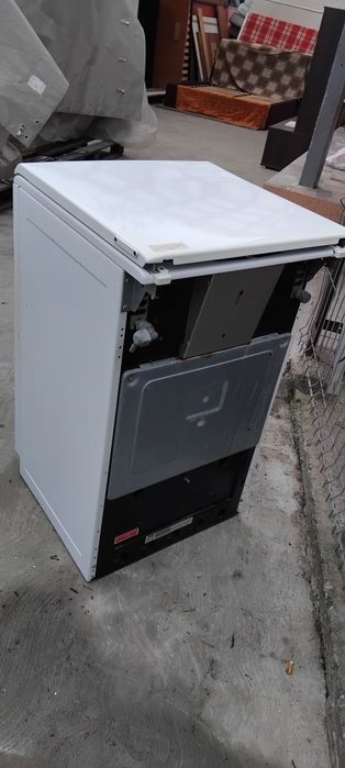 Vînd aragaz Zanussi / cuptor la gas