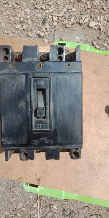 Рубильник электрические