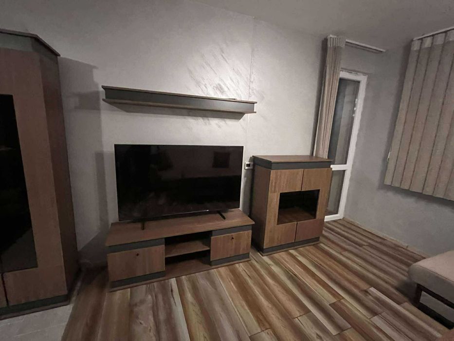 Дава се под наем Тристаен апартамент в София, Център - 90 кв.м за 700 € - Снимка #3